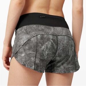 Lululemon Speed Up Short Velocity Mesh Island Mist Black Size 4